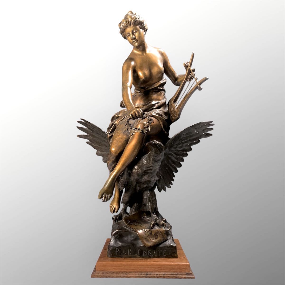 B115. 彫刻美術 ブロンズ 少年像 裸像 高71cm 台座付属 / 美術品