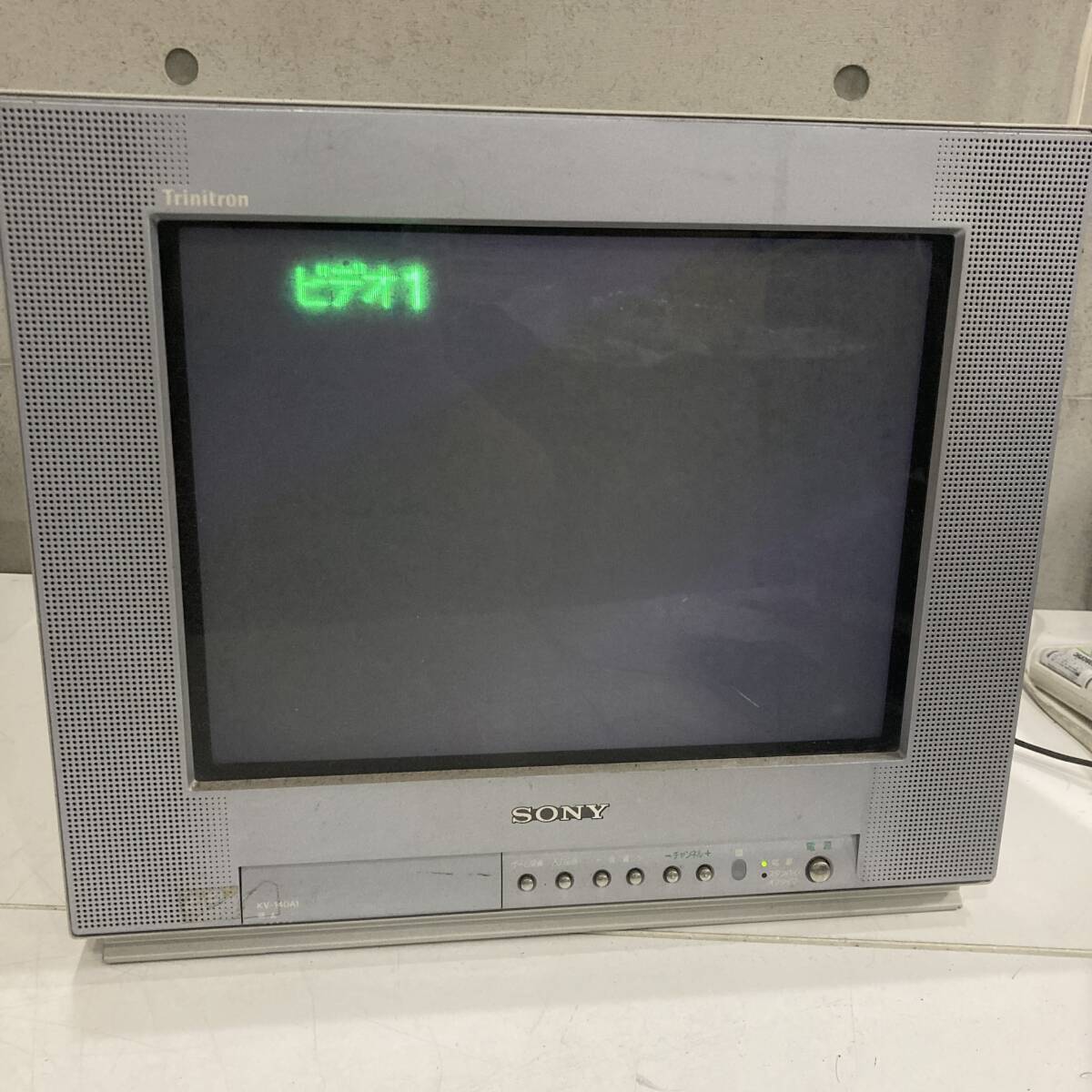 ソニー SONY 中古14型ブラウン管テレビ KV-14MF1 フラット 2002年製