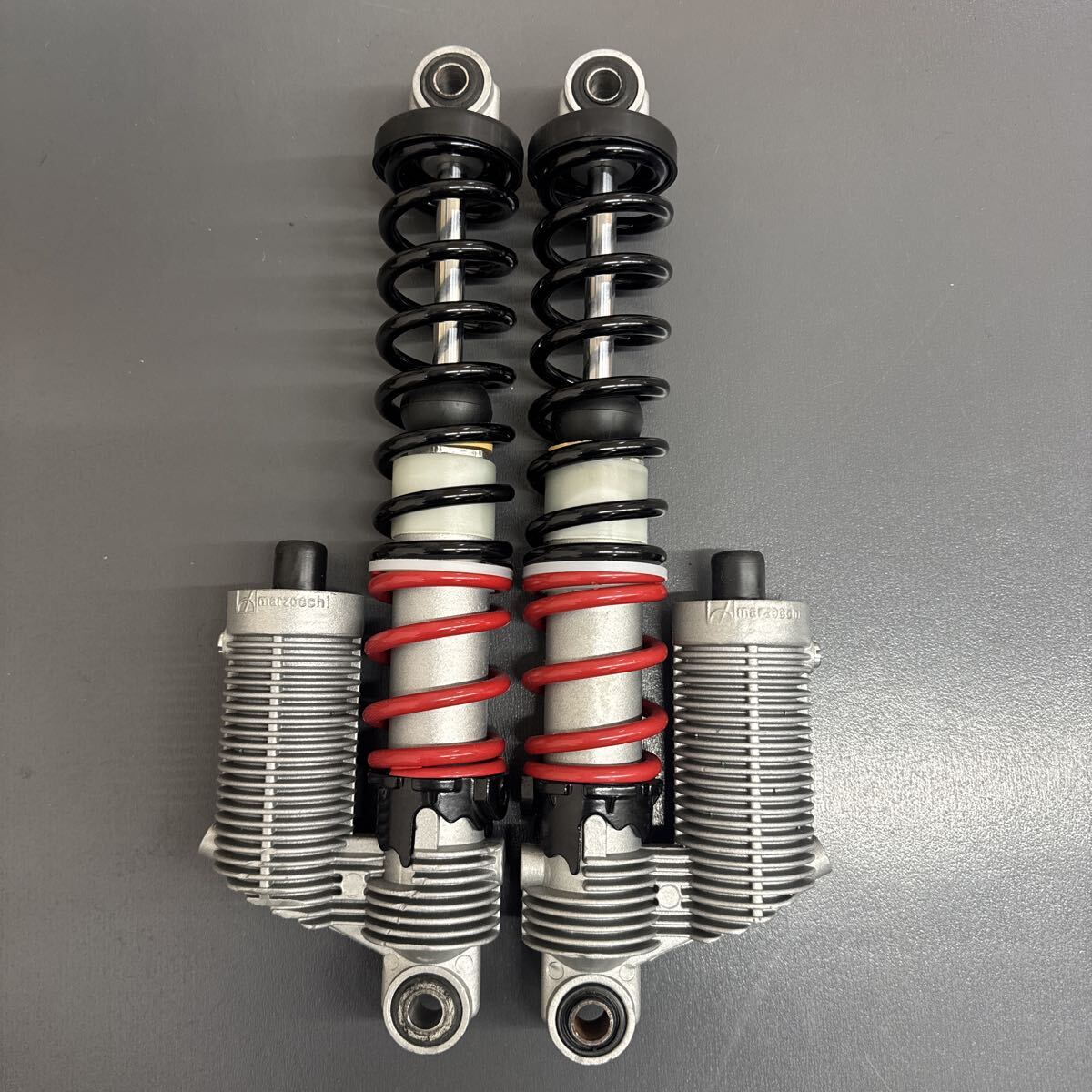 中古】マルゾッキ リアサス 340mm z1 z2 z400fx ゼファー400 ゼファーχ