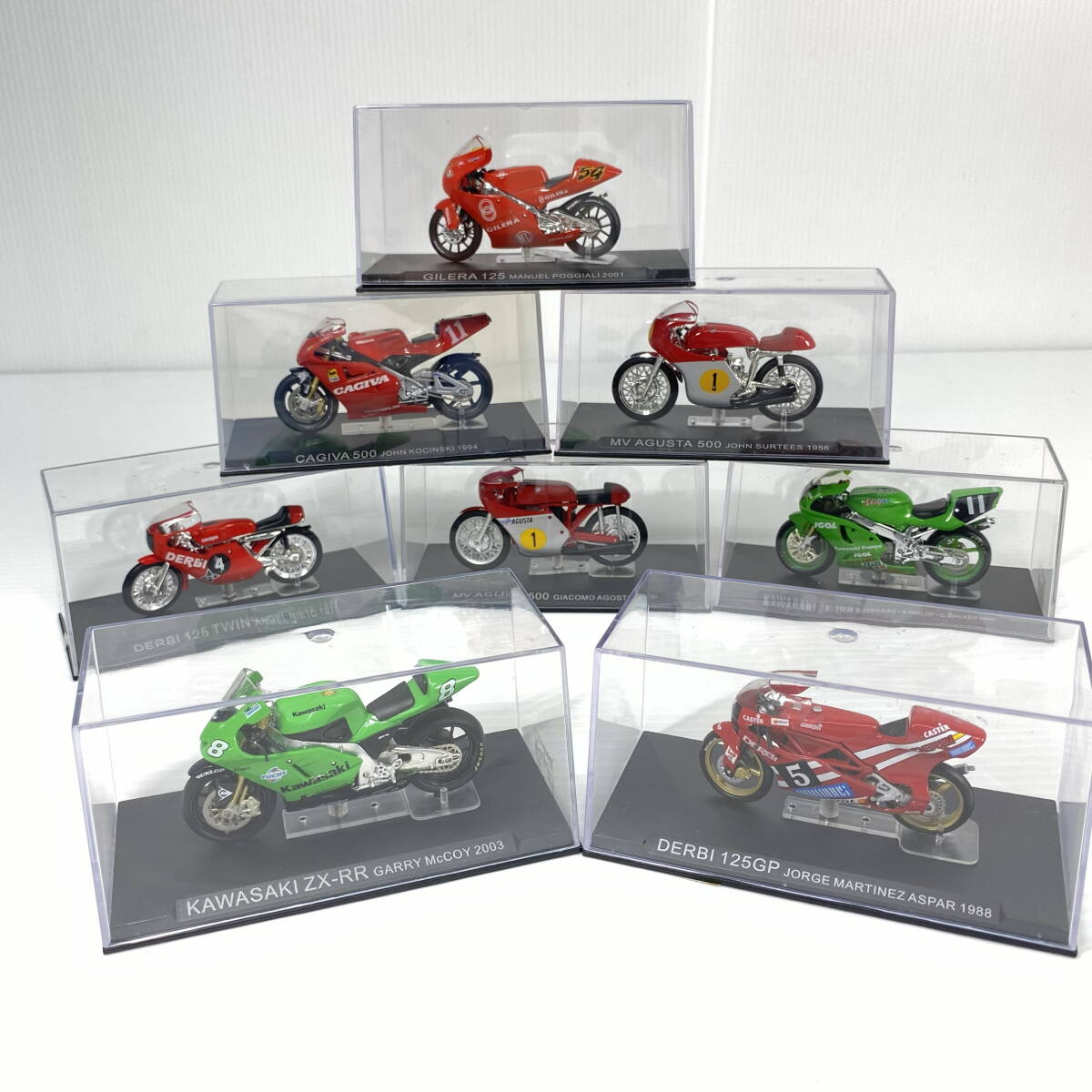 57 KAWASAKI ZX-7RR ＃11 チャンピオンバイクコレクション