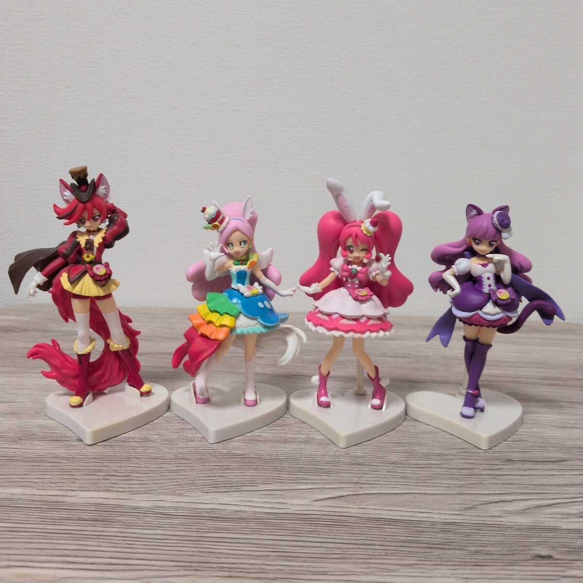 ☆キュアマカロン＆キュアショコラ：缶バッジ☆キラキラ☆プリキュア