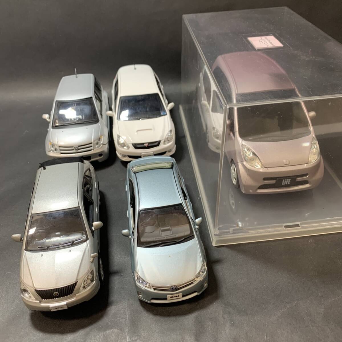 ♪♪非売品 ミニカー5台まとめ TOYOTA CALDINA SAI iSt HARRIER HONDA