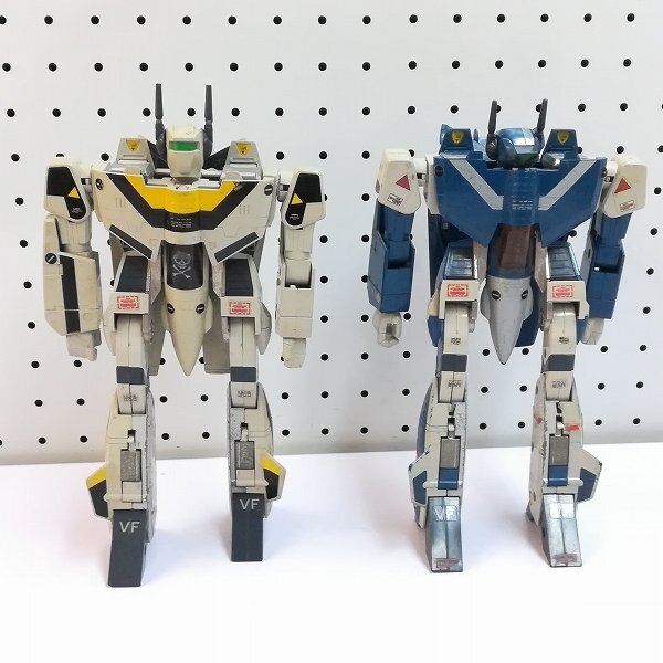 タカトクトイス 超合金 完全変形 超時空要塞マクロス バルキリー VF-1J
