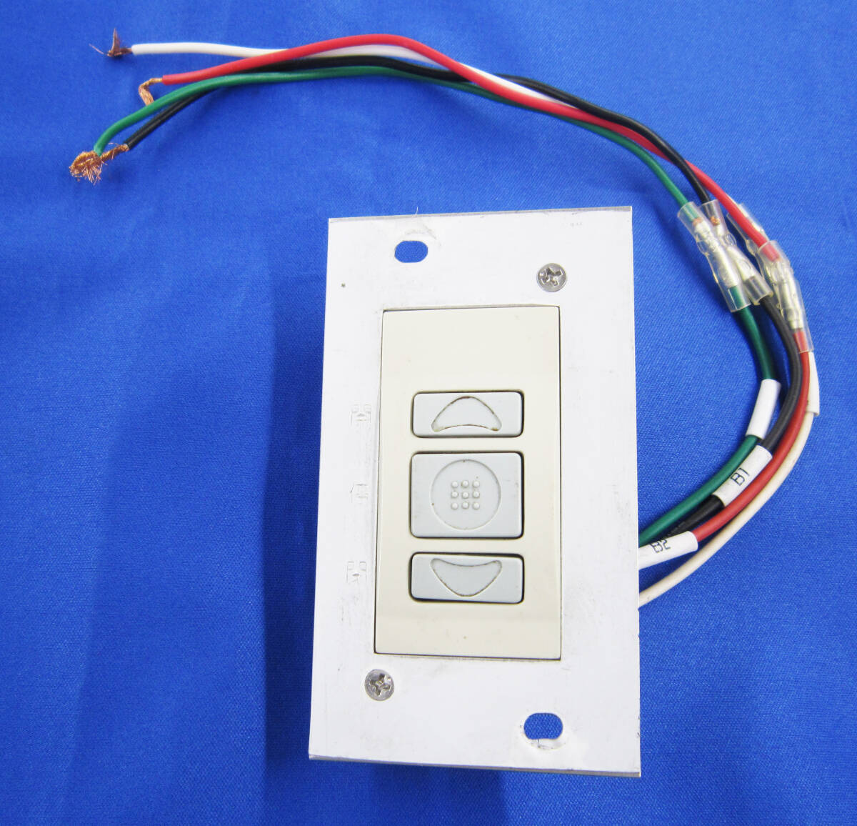 新品】三和シャッター 無線信号装置受信機 LR-200D AC200V専用 管理 