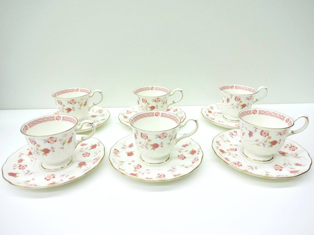 新品】【未使用品】セーブル Sevres ティーカップ&ソーサー 2組 金彩 