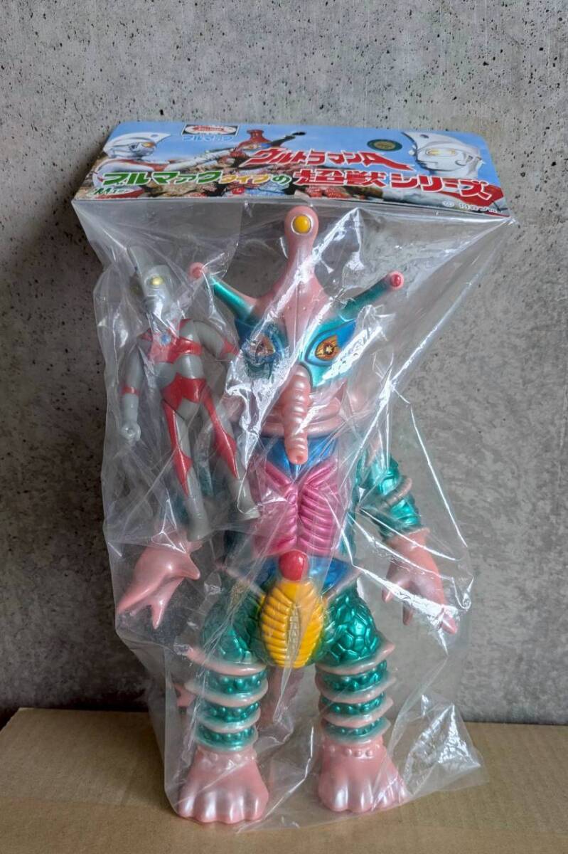 新品】M1号 ヒッポリト星人 蓄光版 福袋塗装 彩色済み あたり 非売品