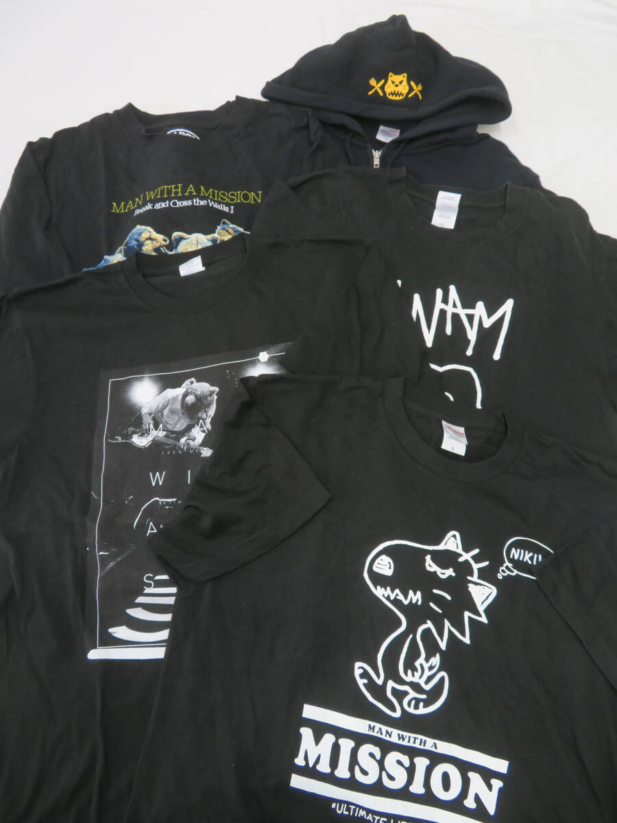 【✨美品】MAN WITH A MISSION マンウィズ 覗き見スカル T 中古】S☆マンウィズアミッションMAN WITH A MISSION☆Tシャツ青