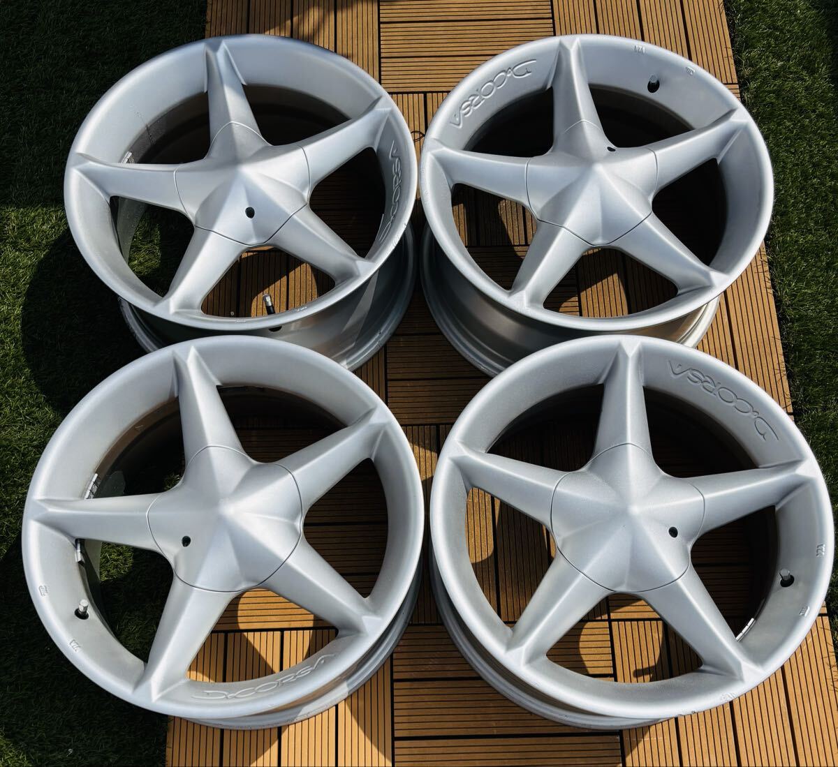 ☆絶版品☆【 DeCORSA デコルサ ポラリス】 17x7,5J ET42 5H/114,3