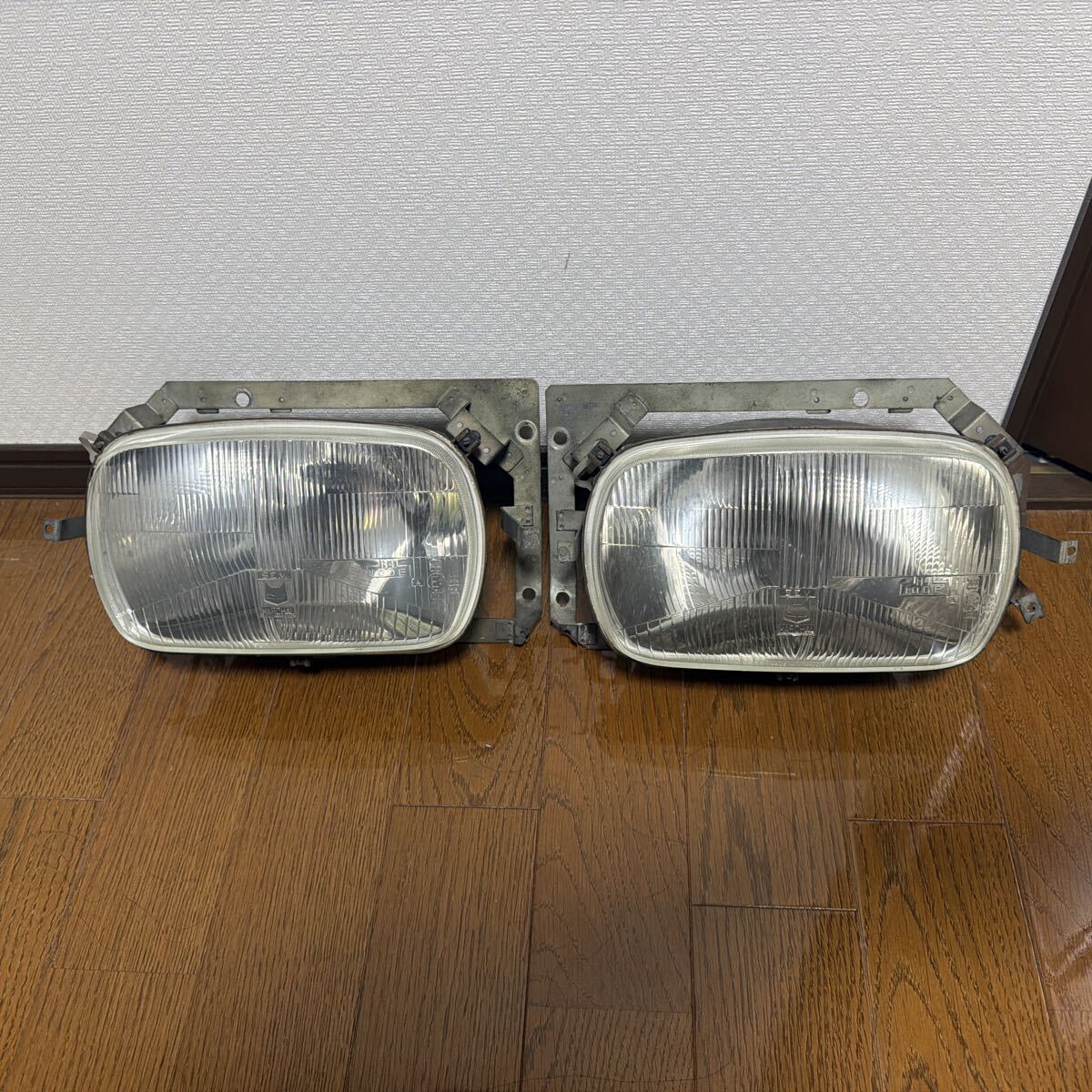 C35 ローレル クラブS ヘッドライト左右の落札情報詳細 - Yahoo
