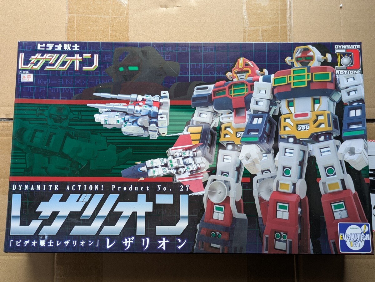 バンダイ ビデオ戦士レザリオン 超電送ロボ DXレザリオン 超合金 中古
