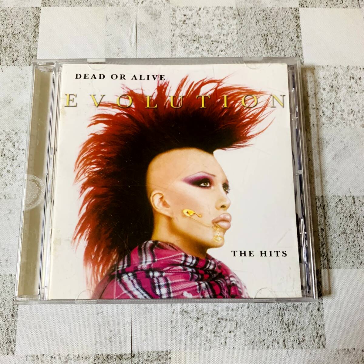 ピート・バーンズ ( Dead or Alive ) 直筆サイン写真 80年代世界に大