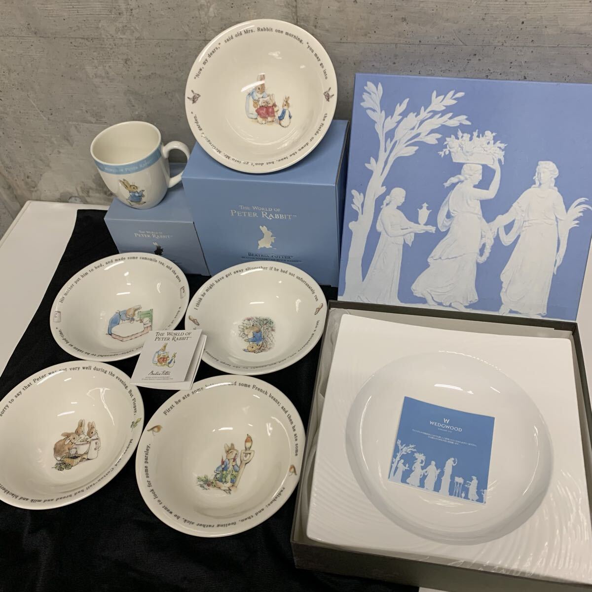 新品】新品 YAMAKA 山加商店 ピーターラビット ケーキプレート5枚
