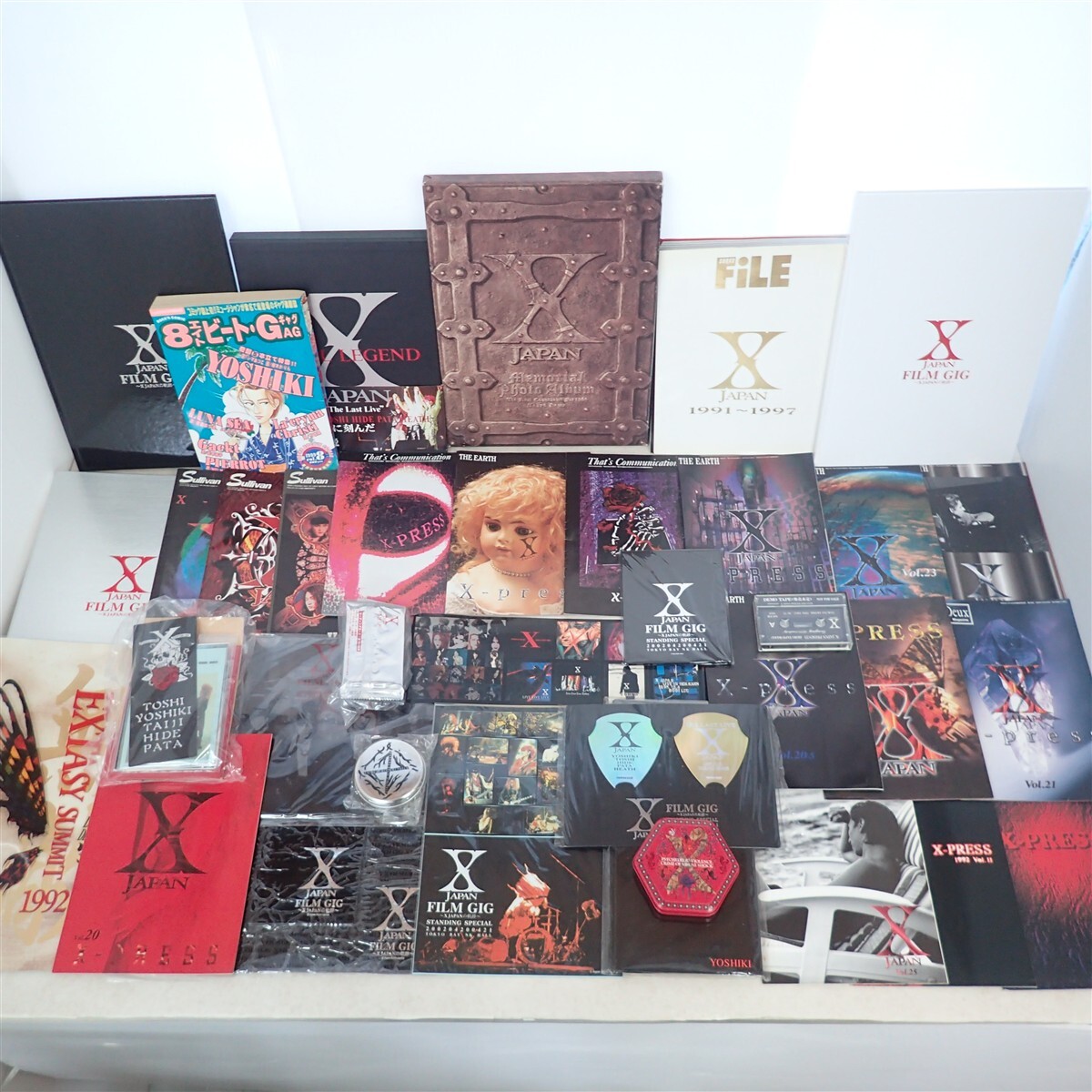 ☆ 美品 X JAPAN コレクター セット VHS カセットテープ CD XJAPAN