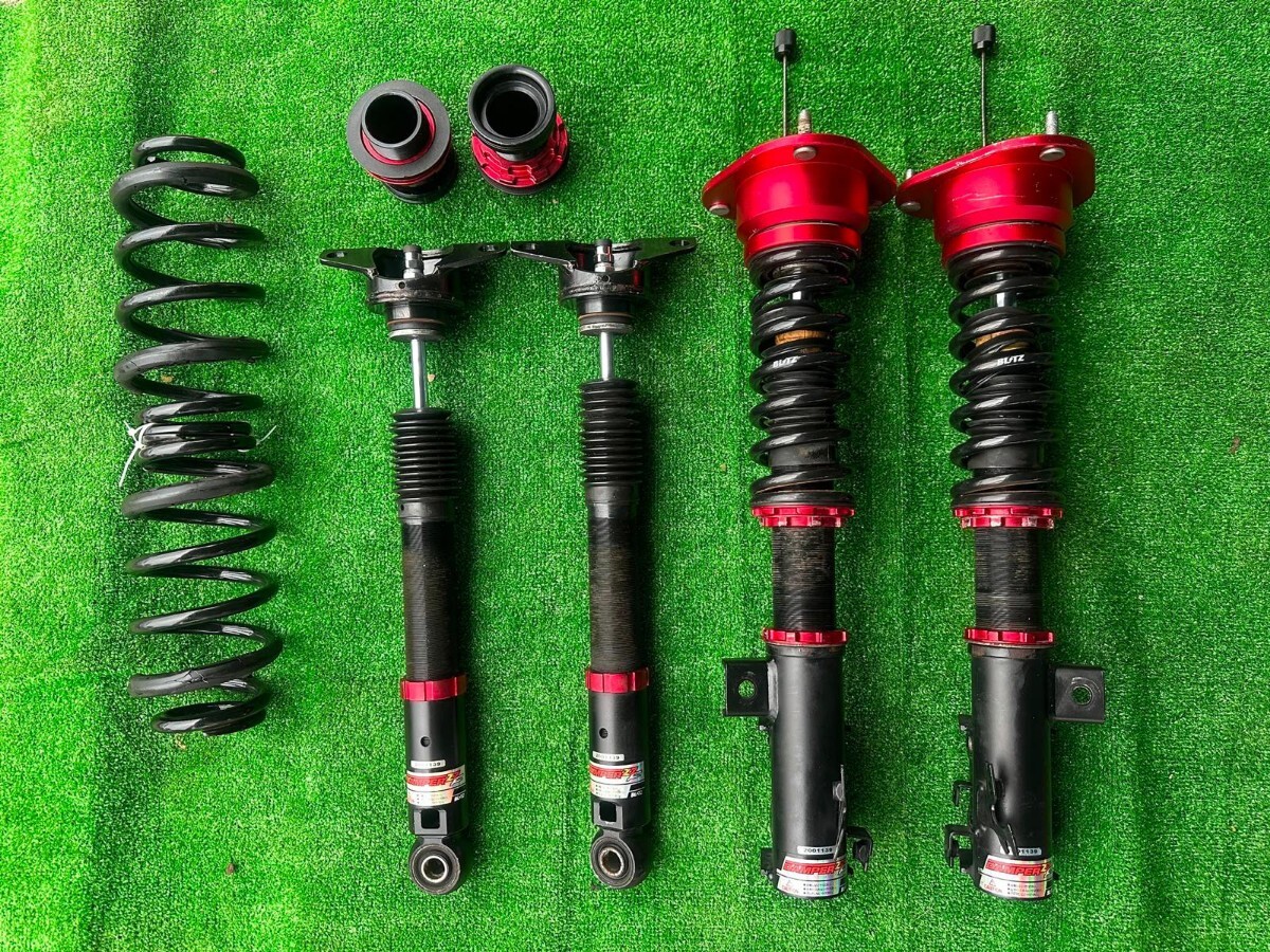 レクサスGS300h AWL10 AVS付き純正サスペンション 1台分セット