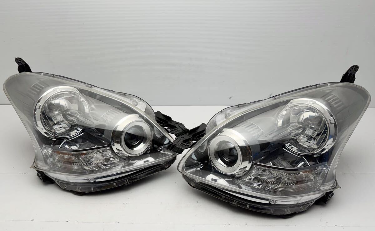 中古】□NCP120 ラクティス 後期 テールランプ 左右 KOITO 52-278の
