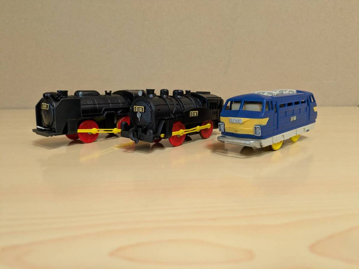 プラレールきかんしゃトーマスとパーシーとりゅうセット 希少 中古品の