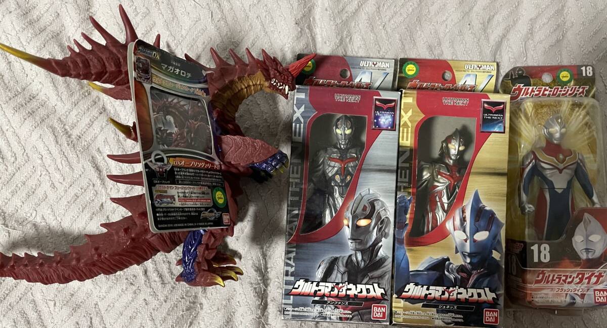MD09bb) 色々な戦隊ヒーロー/スーパー戦隊シリーズ 愛蔵版 本 初版あり