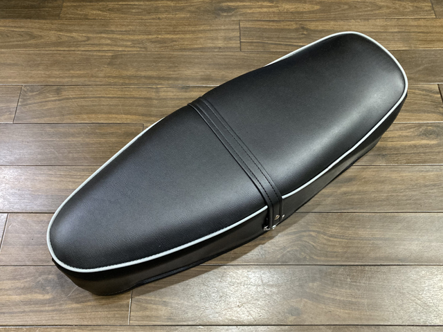 中古】VESPAベスパPX系用中古シート P200E/PX200E/PX200FL/P150Xなどに