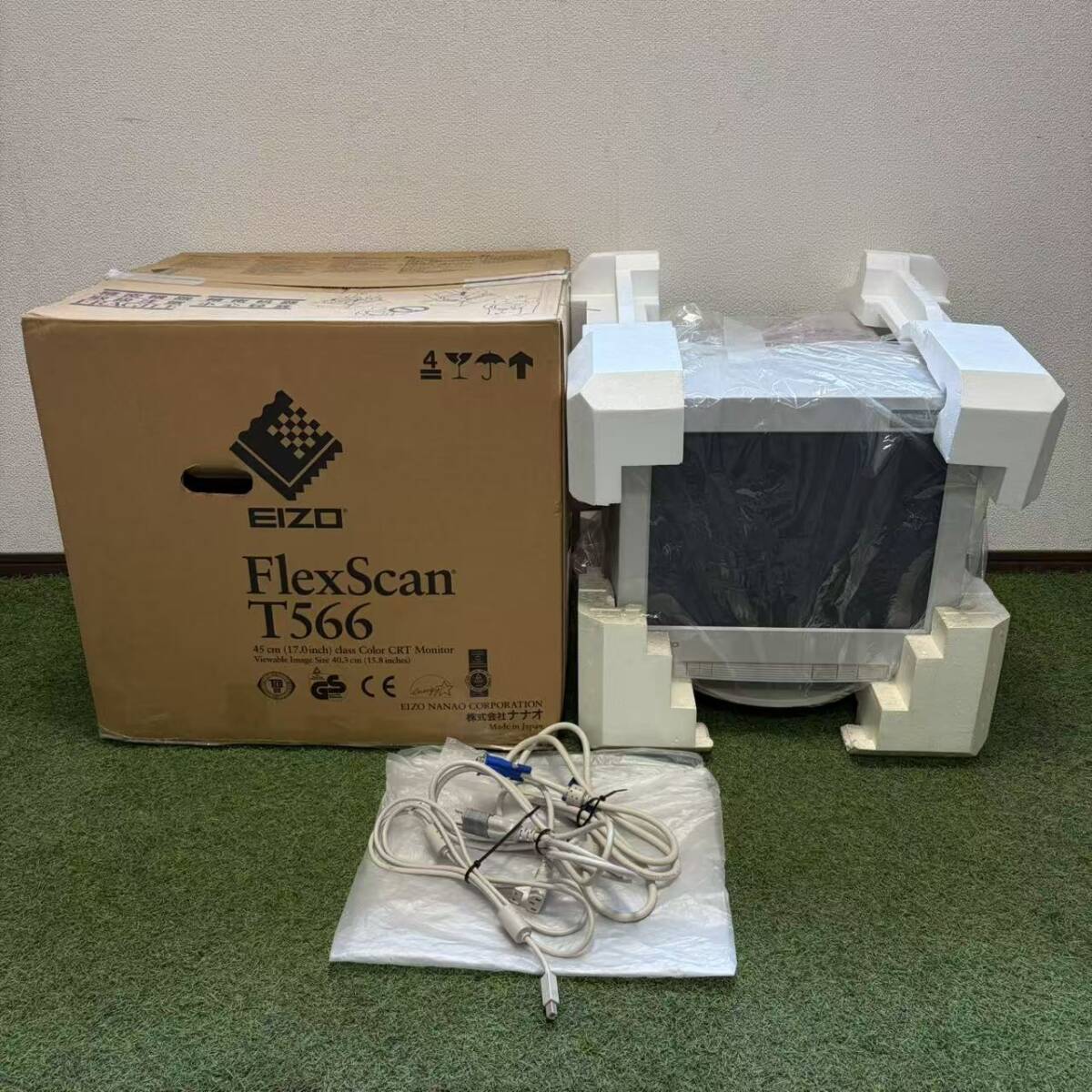 中古】EIZO FlexScan T566 17インチ CRTモニター BNCケーブル付