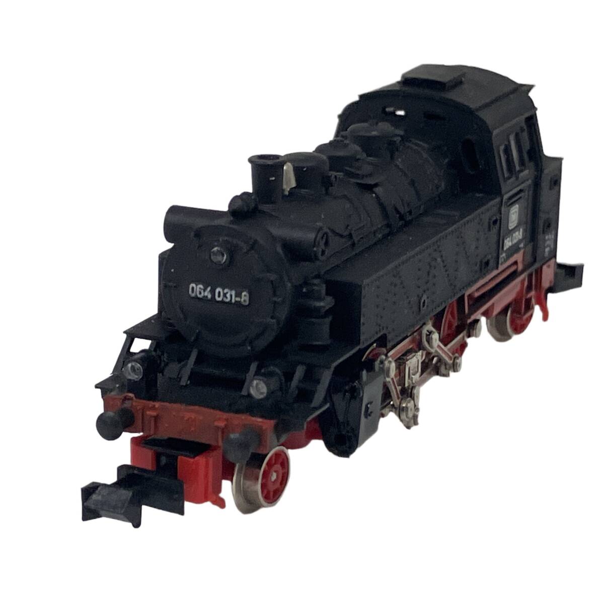 中古】【ジャンク】MINITRIX ミニトリックス Cタンク機関車 古典二軸
