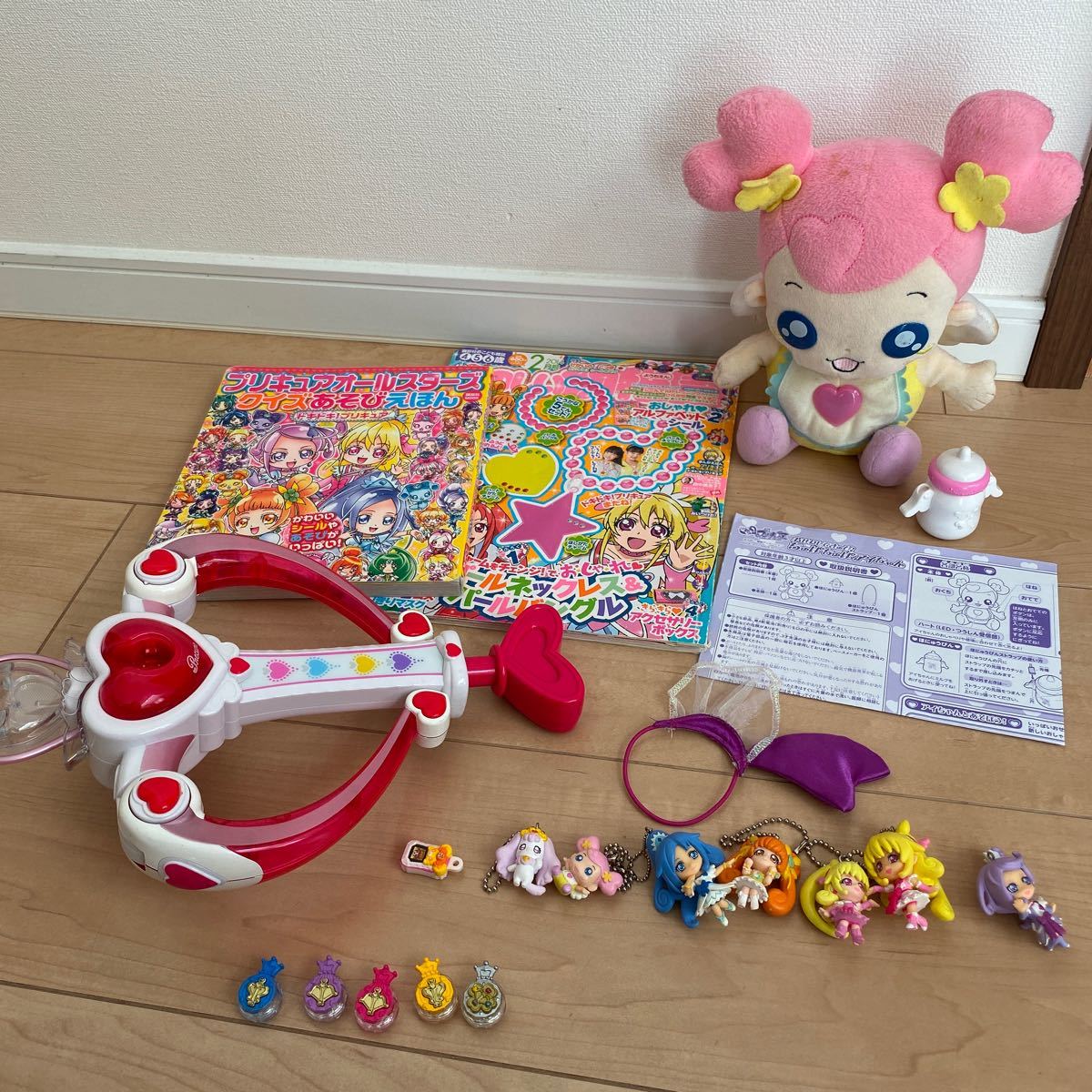 ドキドキプリキュア プリキュア ラブハートアロー 絵本 ちゅぱちゅぱアイちゃん キーホルダー プリキュア まとめて の落札情報詳細 ヤフオク落札価格情報 オークフリー スマートフォン版