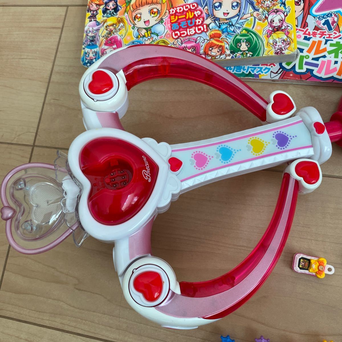ドキドキプリキュア プリキュア ラブハートアロー 絵本 ちゅぱちゅぱアイちゃん キーホルダー プリキュア まとめて の落札情報詳細 ヤフオク落札価格情報 オークフリー スマートフォン版