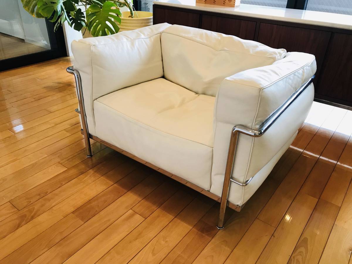 Cassina 1人掛けソファ レザー