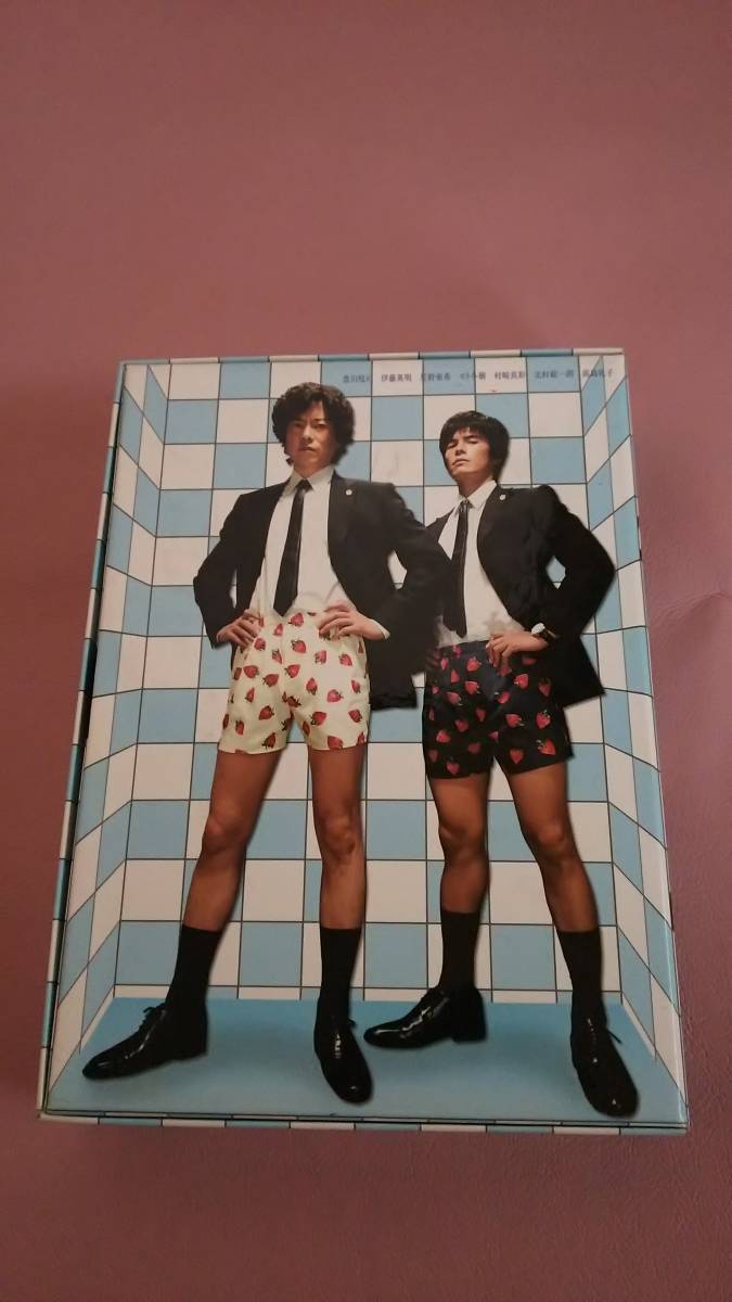 一番の贈り物 弁護士のくず ｄｖｄ ｂｏｘ 豊川悦司 伊藤英明 星野亜希 モト冬樹 井浦秀夫 原作 日本 Labelians Fr