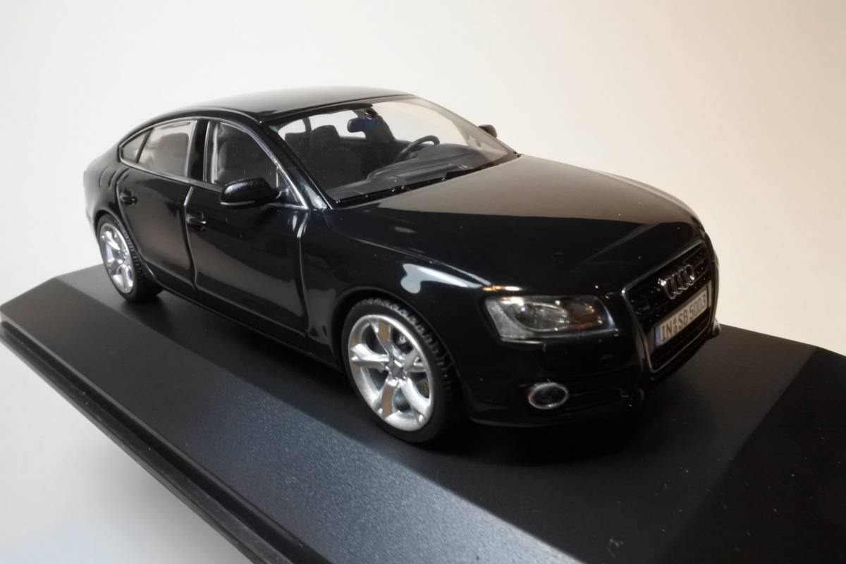 新品 1 43 アウディ A5 スポーツバック ファントムブラック 黒内装 ドイツ車 Audi A5 Sportback Schuco社製 Audiディーラー 純正モデル の落札情報詳細 ヤフオク落札価格情報 オークフリー スマートフォン版