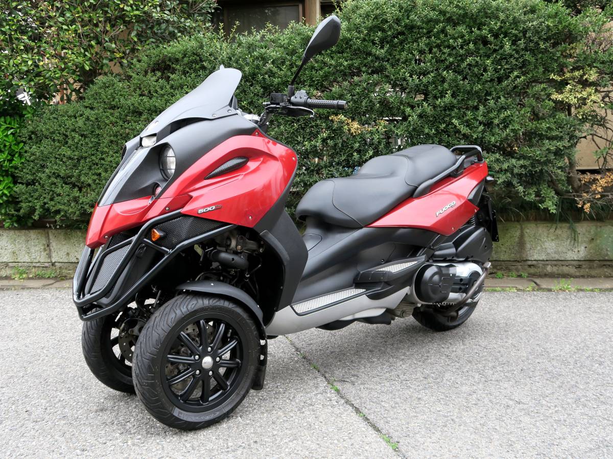 ジレラ フォコ 500 側車付きオートバイ