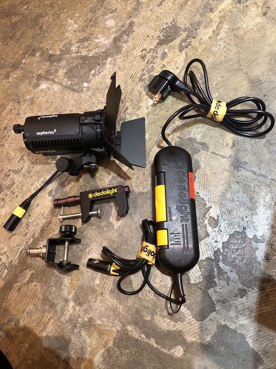 デドライト dedolight DLH4・タングステンライト・パワーサプライ DLH4_Classic_Dedo_Side_1000_Wh