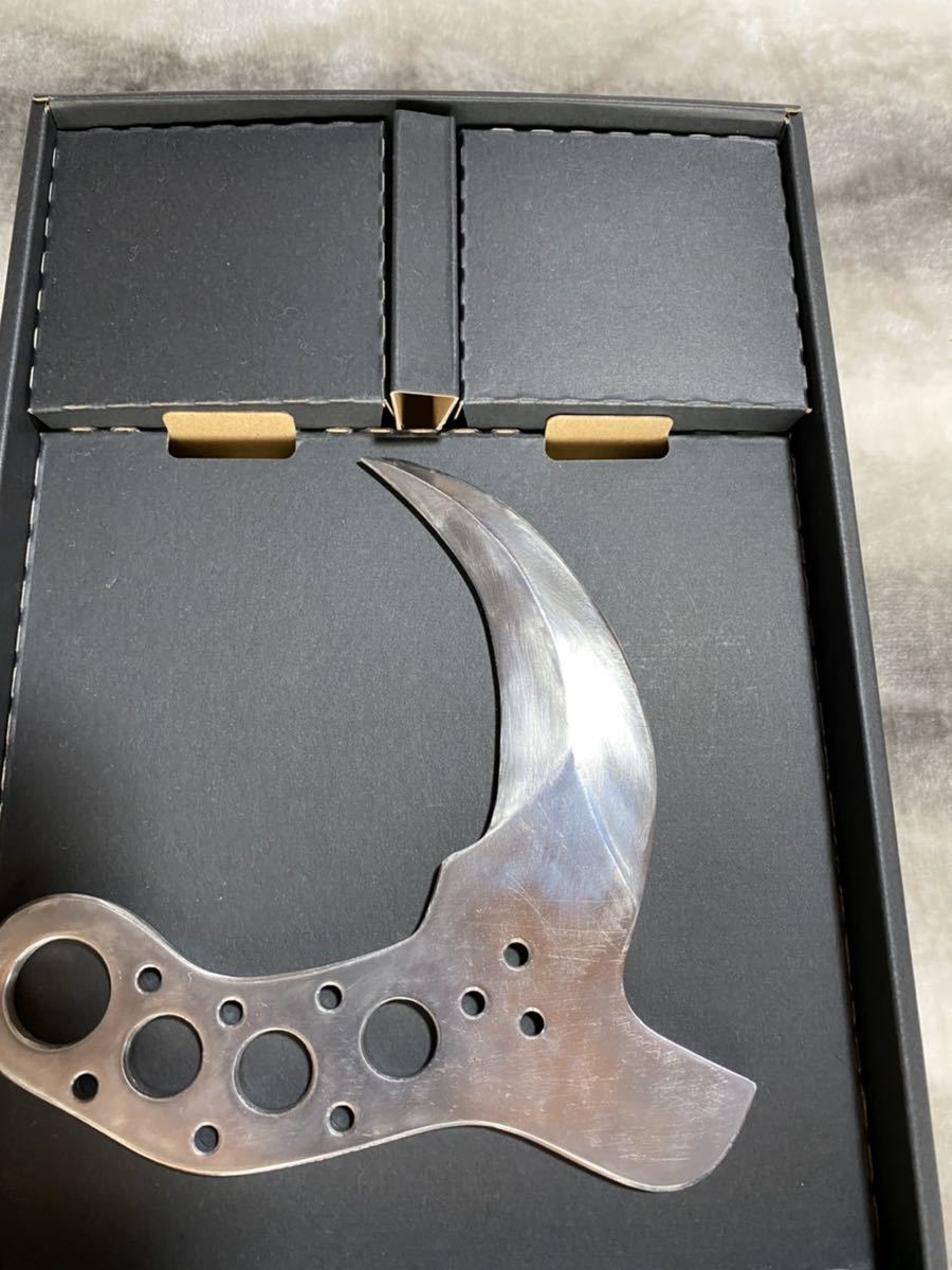 RE:BORN レプリカ カランビット【観賞用】