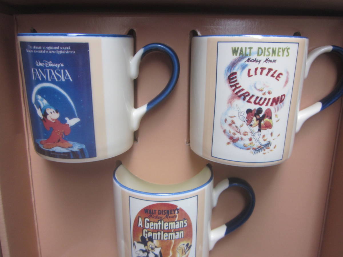 新品 ディズニー ビンテージ マグカップ ポスターコレクション 1940 1990 ５個組 未使用保存品 青い毛布 の落札情報詳細 ヤフオク落札価格情報 オークフリー スマートフォン版