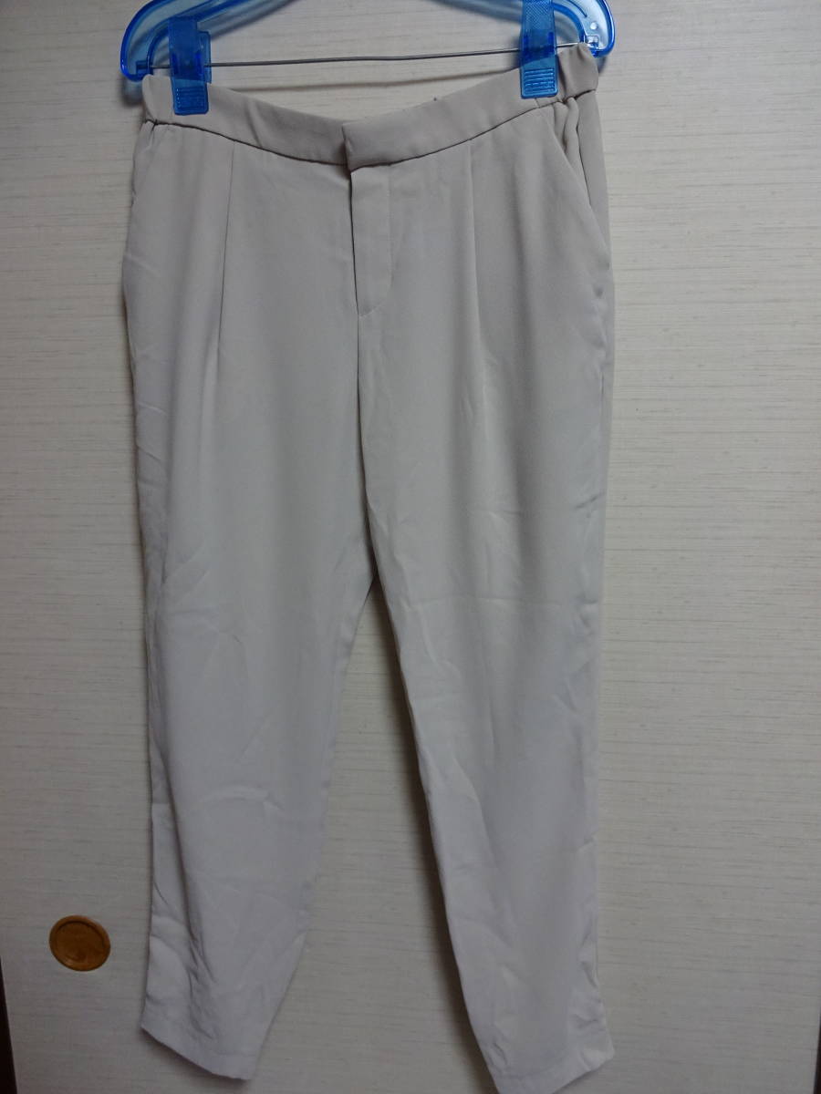 新品 未使用タグ付 Uniqloユニクロ トラックアンクルパンツｍ 女性 の落札情報詳細 ヤフオク落札価格情報 オークフリー スマートフォン版