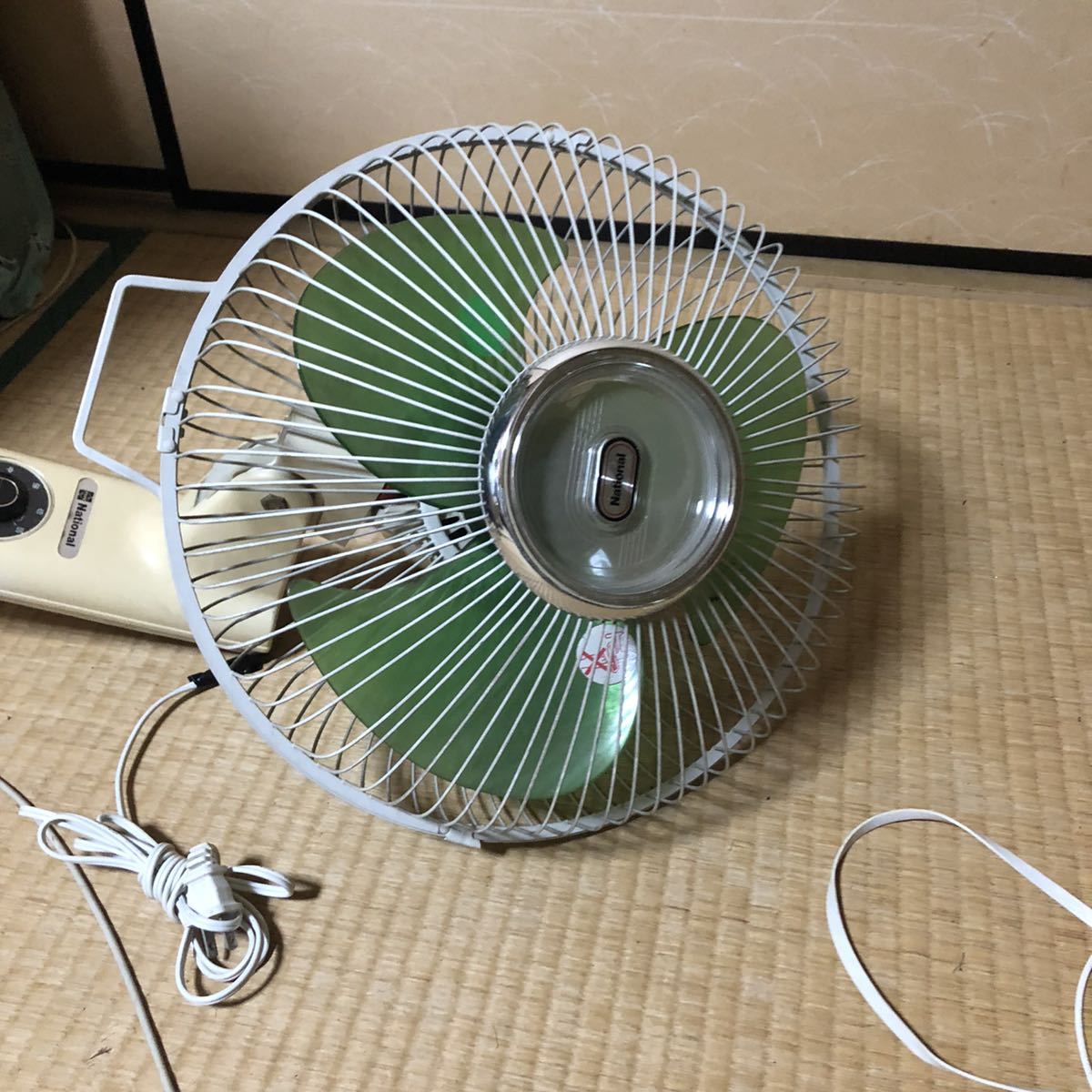 ナショナル壁掛け扇風機 切り替えひも2本付き 昭和レトロ アンティーク