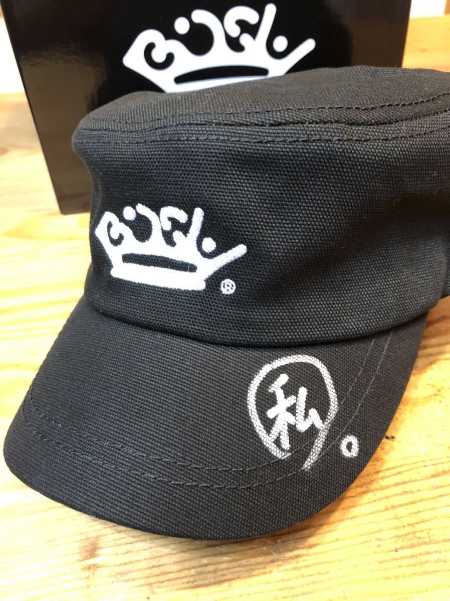 BiSH一番くじ。ラストワン賞の中のアイナ・ジ・エンドさんサイン BiSH一番くじ。ラストワン賞の中のアイナ・ジ・エンドさんサイン