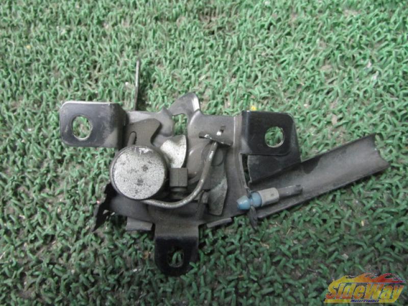 S インプレッサw Gh8 ボンネットキャッチ A56s の落札情報詳細 ヤフオク落札価格情報 オークフリー スマートフォン版