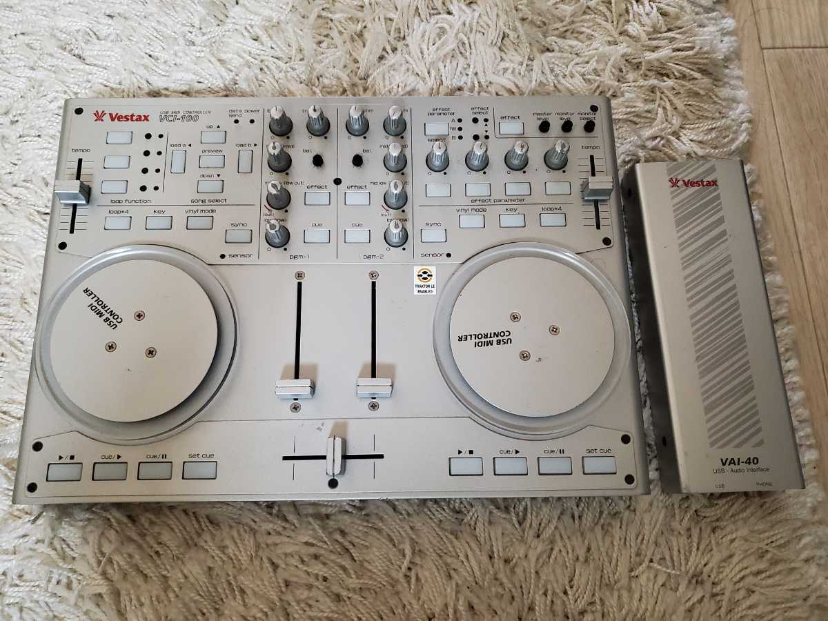 ★☆VESTAX　VAI-40オーディオインターフェース Amazon.co.jp: VESTAX VAI-40 : 楽器・音響機器