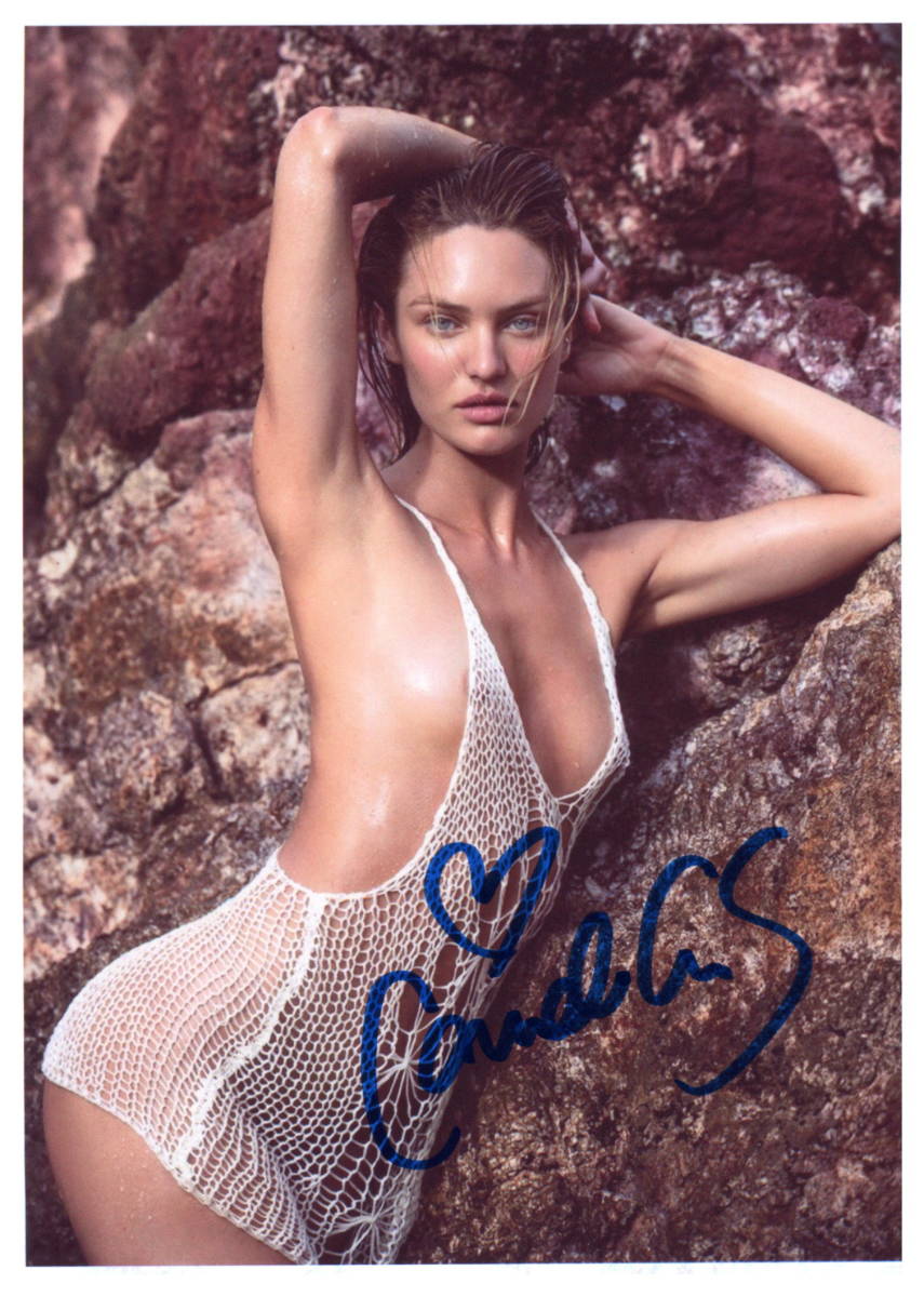 E 2L判 キャンディス・スワンポール Candice Swanepoel 直筆サイン写真