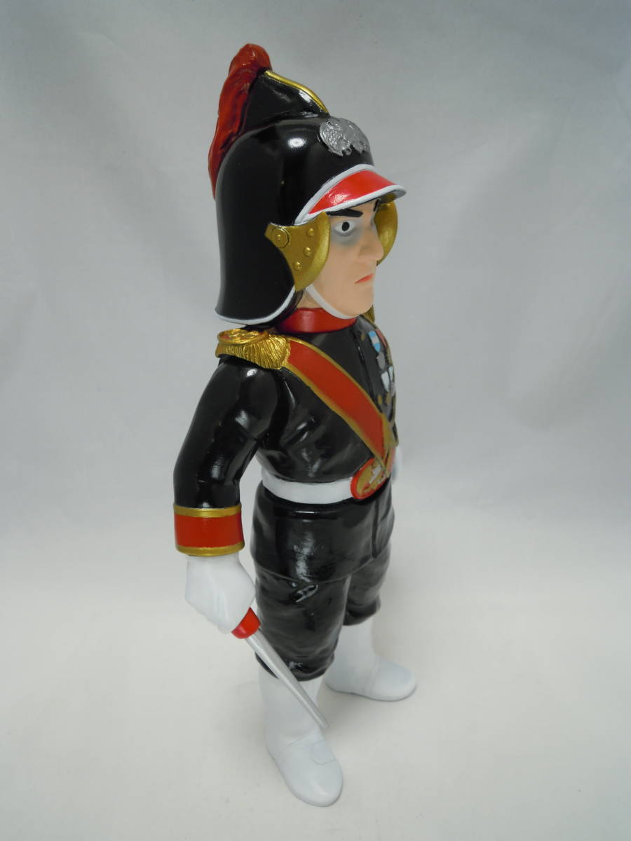 MEDICOM TOY ブラック将軍 ミドルサイズ ソフビ（ブラック将軍