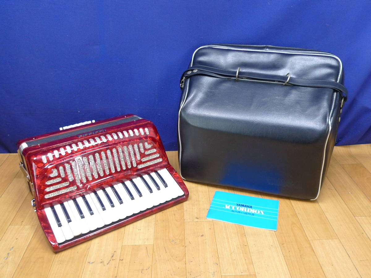 YAMAHA アコーディオン YA-18 30鍵盤 ソフトケース付 □YAMAHA ヤマハ