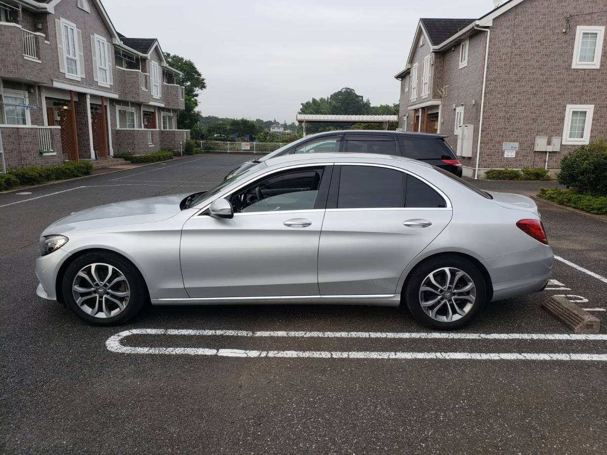 28年メルセデスベンツ C180 アバンギャルド 自動駐車 ディストロニック レッドインテリア レザーシート 車検3年3月 10万スタート売り切り の落札情報詳細 ヤフオク落札価格情報 オークフリー スマートフォン版