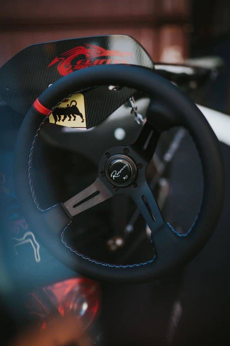 Renown ステアリング Chicane Dark