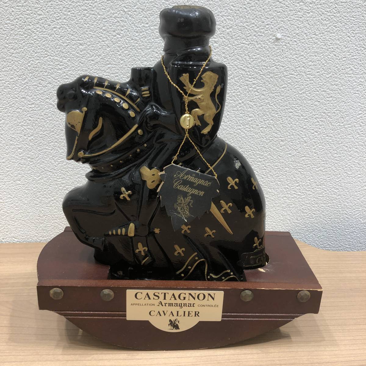 ARMAGNAC CASTAGNON / アルマニャック カスタニョン】 黒陶器 CAVALIER