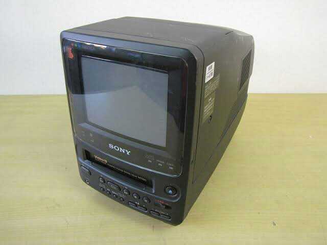 M3876 SONY Video8 コンボビデオテレビレコ EVM-9010R