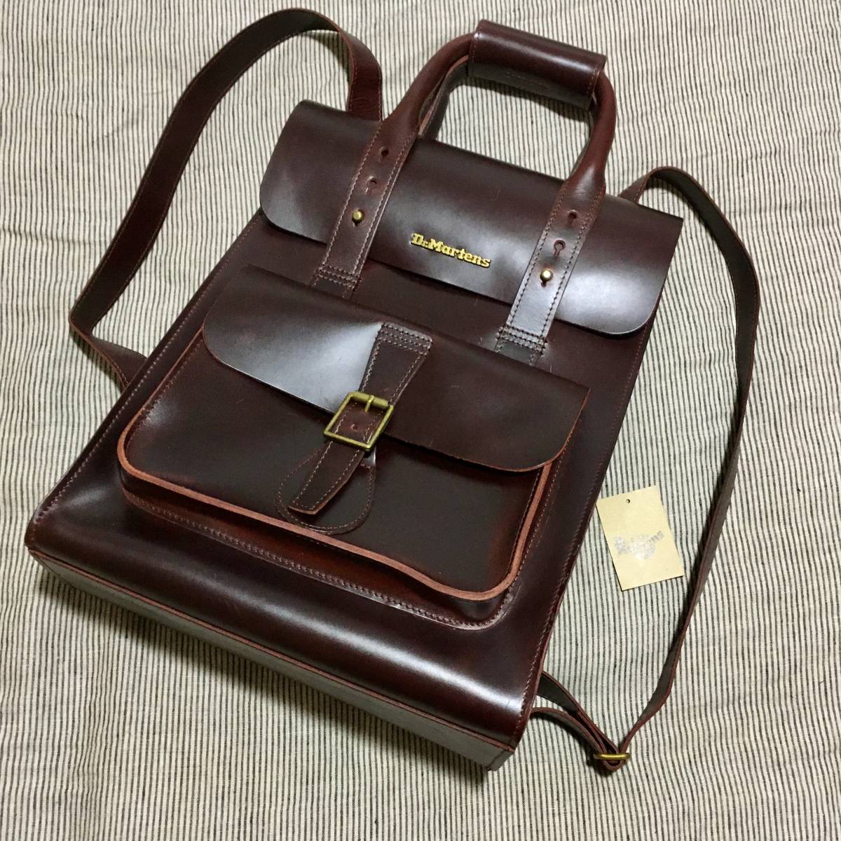 美品】ドクターマーチン リュック ボックスバックパック （YOTS