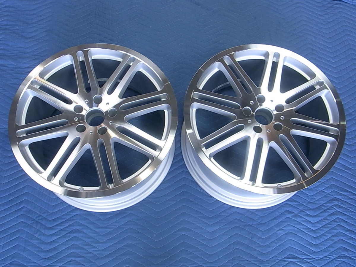 トムス TM-05 19×8J PCD 114.3 5H +40 ハブ60mm トムス TM-05 19×8J PCD 114.3 5H +40 ハブ60mm - メルカリ