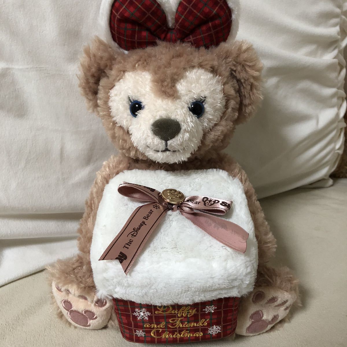 Tds 東京ディズニーシー ダッフィー フレンズのウィンターホリデー クリスマス 19 シェリーメイ ぬいぐるみ ギフトbox付 の落札情報詳細 ヤフオク落札価格情報 オークフリー スマートフォン版
