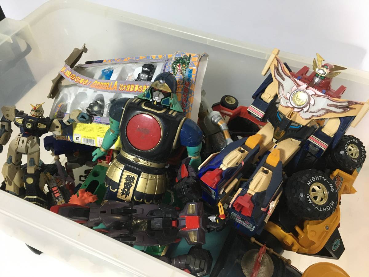 Hf おもちゃ フィギュア 大量 まとめて サンライズ 磁雷神 ｇｏｄｚｉｌｌａ１０大怪獣 ガンダム等 お宝 ８０年代 ９０年代 の落札情報詳細 ヤフオク落札価格情報 オークフリー スマートフォン版
