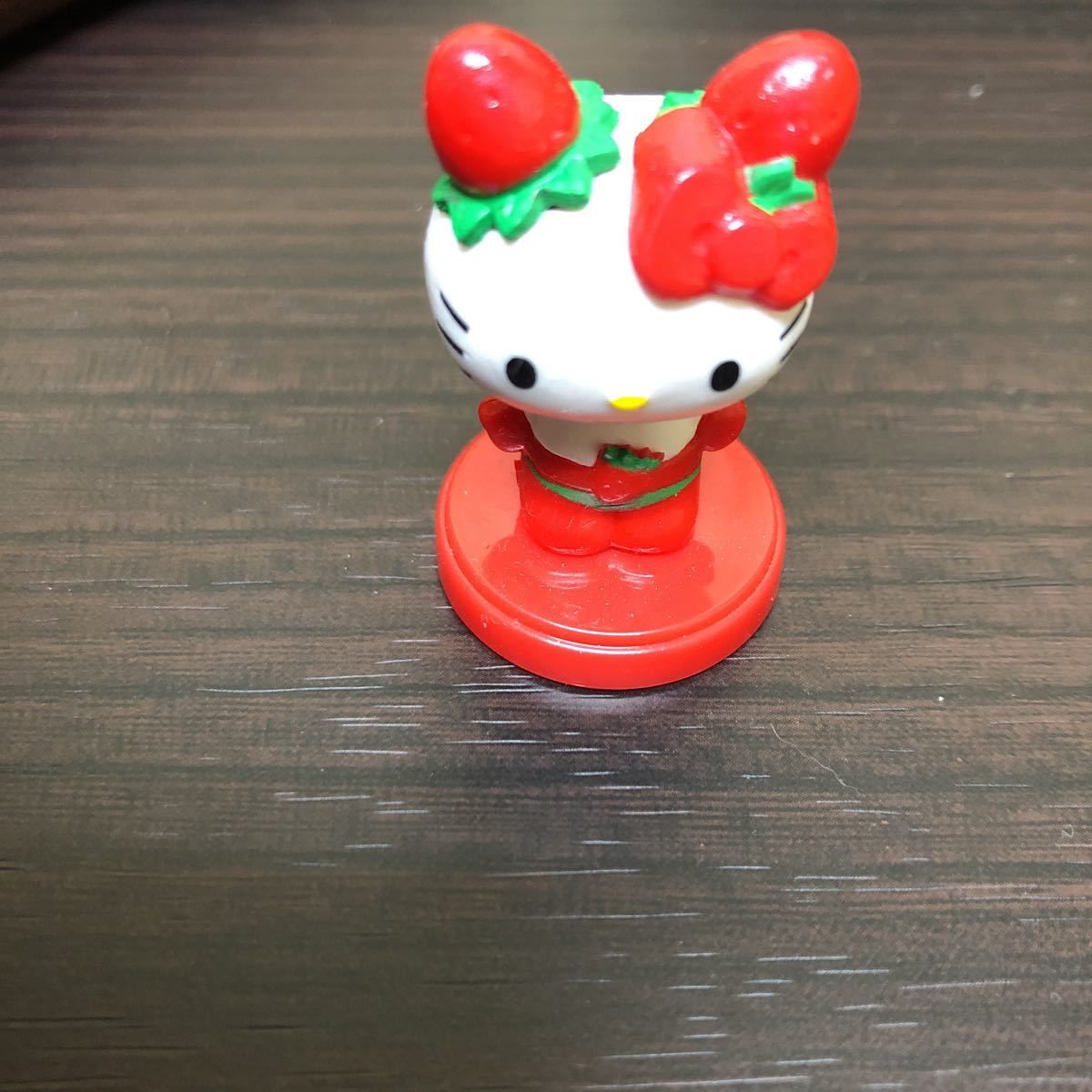 チョコエッグ ハローキティコラボレーション プラス シークレット イチゴマン フィギュア Hello Kitty の落札情報詳細 ヤフオク落札価格情報 オークフリー スマートフォン版 チョコエッグ ハローキティコラボレーション プラス シークレット イチゴマン フィギュア Hello Kitty の落札情報詳細 ヤフオク落札価格情報 オークフリー スマートフォン版